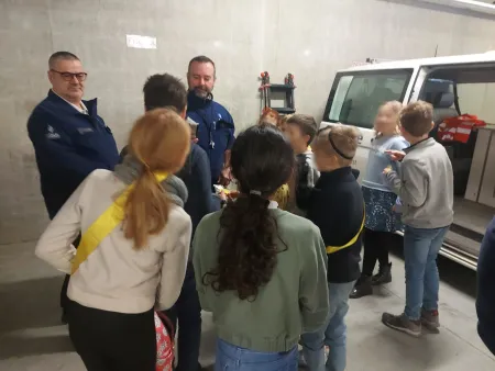👮‍♂️👦👧 Visite du conseil des jeunes de Jodoigne à la Zone de Police Brabant Wallon Est
