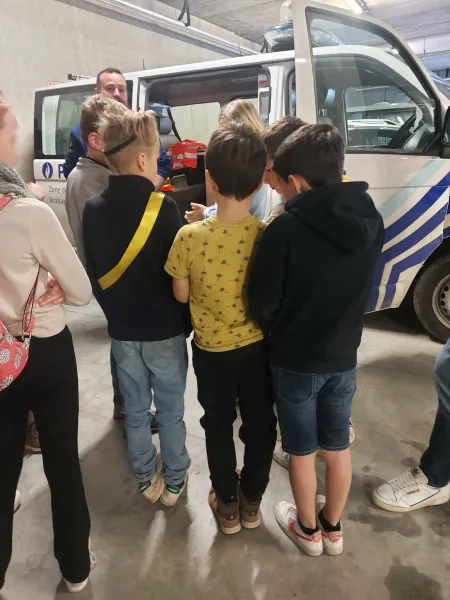 👮‍♂️👦👧 Visite du conseil des jeunes de Jodoigne à la Zone de Police Brabant Wallon Est