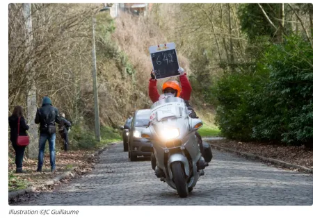 Moto début course