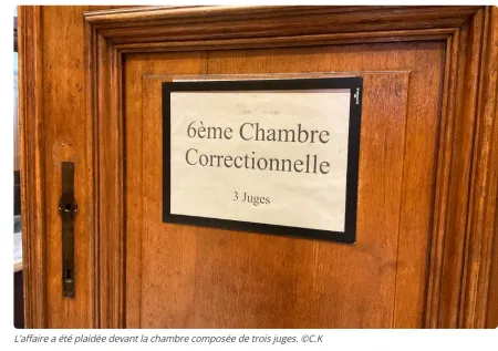 L’affaire a été plaidée devant la chambre composée de trois juges