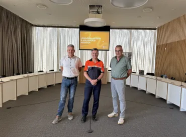 Korpschef Dirk Van Peer met Nijlense burgemeester Leo Verhelst en Berlaarse burgemeester Walter Horemans