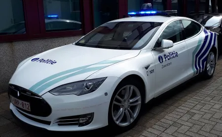 nieuw voertuig Tesla model S