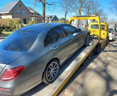 Getakelde wagen