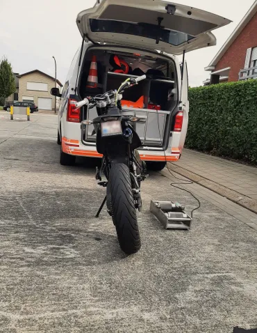 Actie opgefokte bromfietsen