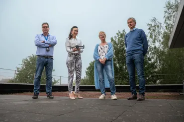 Foto politiecollege met drone
