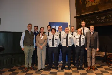Lokale politie stelt zeven medewerkers voor