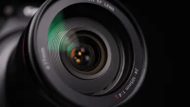 lens 