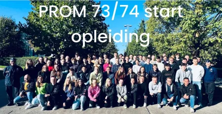groepsfoto van de 82 rekruten