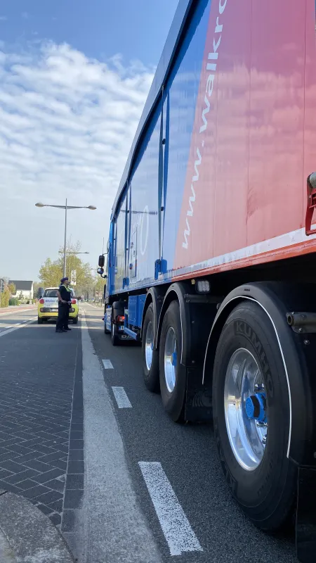 Controle vrachtwagen