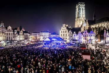 Grote Markt stad Mechelen - Oudejaarsavond