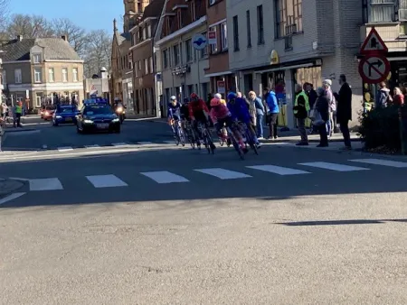Foto koersverloop Omloop Het Nieuwsblad 2022