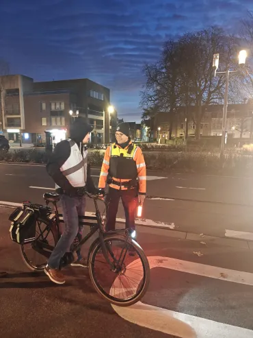 Sfeerbeeld actie fietsverlichting PZ Vlaamse Ardennen op datum van 1 december 2025