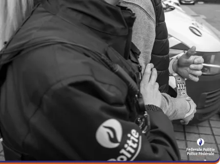 Jarenlang op de vlucht: Belgische voortvluchtige Koen V.S. gearresteerd door de Spaanse politie in Spanje. 