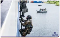 Les plongeurs de combat des unités spéciales de Lettonie, Lituanie, Finlande et de Belgique se sont entrainées ensemble lors de l’exercice “Xalamander” 