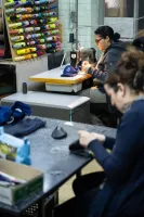 Un véritable uniforme de policier pour notre Manneken-Pis