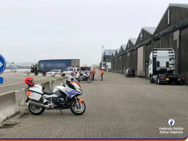 Gemeenschappelijke actie van controle zwaar vervoer in de haven van Gent