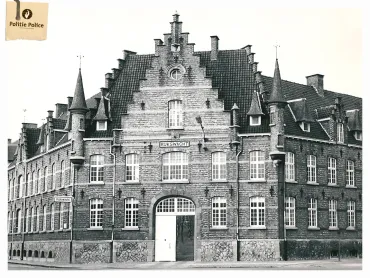 Le site courtraisien de la Police Fédérale de Flandre occidentale fête ses 100 ans