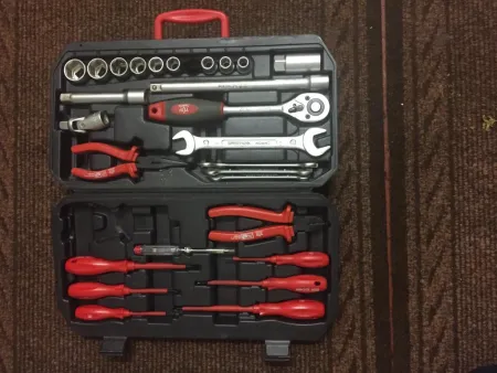 Eigenaars gezocht van gestolen werkmateriaal