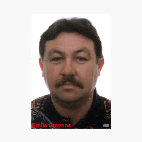 Moordpoging Emile Stevens te Courcelles