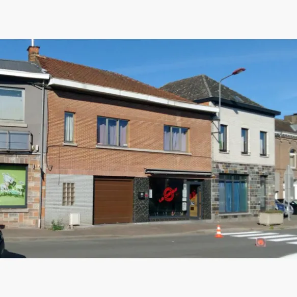 Diefstal met geweld in Maurage