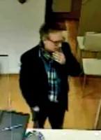 Oplichting : identiteitsdiefstal en diefstal                    