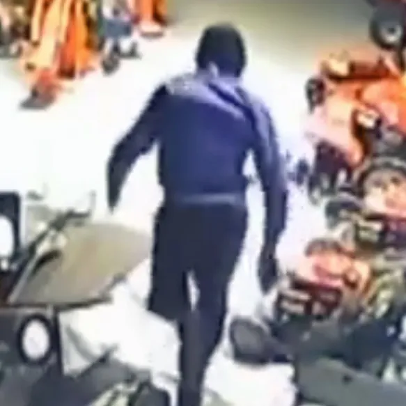 Vols bélier à  Rebecq et Lennik -  Vol de tronçonneuses  